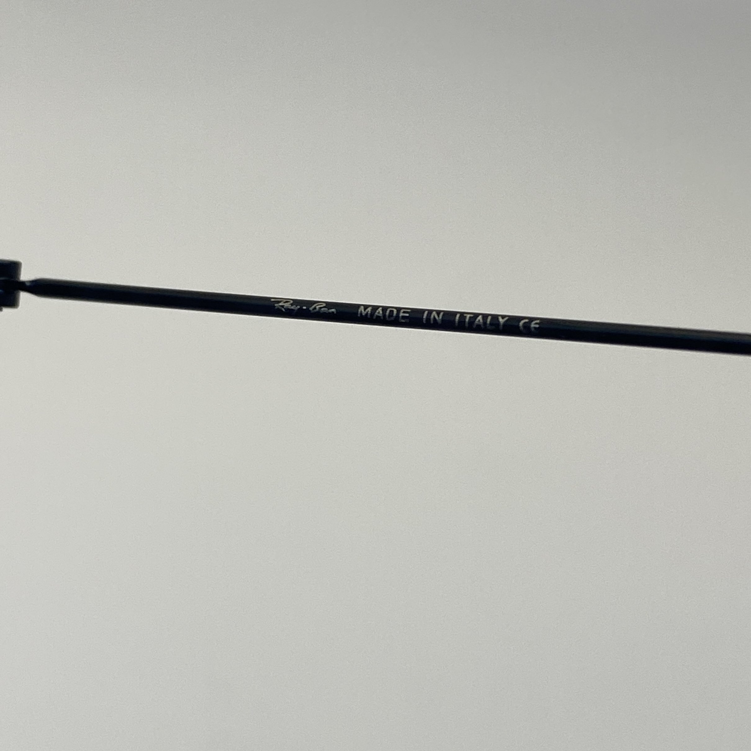 عینک ریبن خلبانی شیشه سنگ طوسی با پک کامل اورجینال