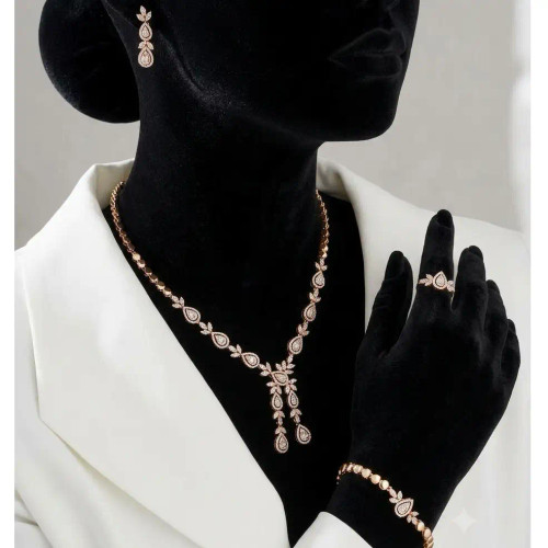 سرویس زنانه و دخترانه گردنبند-گوشواره-دستبند-انگشتر جواهری نگین کاری رنگ ثابت کد amp (پس کرایه)
