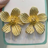گوشواره آبکاری نقره مینیمال گل رنگ کاملا ثابت کد gy (پس کرایه)