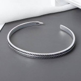 بنگل و دستبند استیل فری سایز در تنوع طرح رنگ کاملا ثابت کد ki (پس کرایه)
