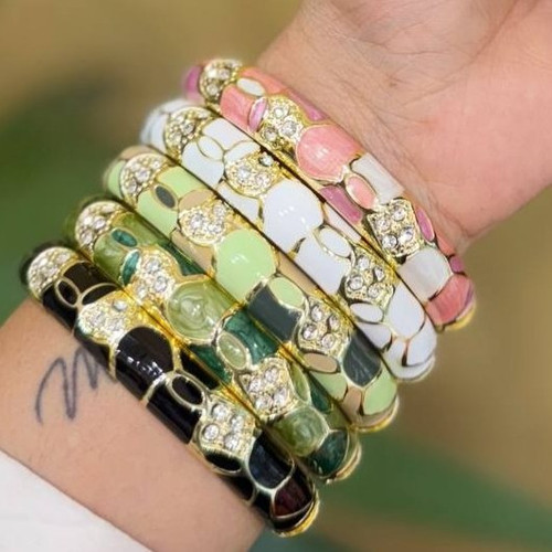 دستبند النگویی و بنگل میناکاری زنانه طرح نگین مدل باز شو رنگبندی رنگ ثابت کد sm (پس کرایه)