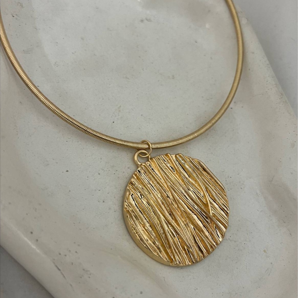 گردنبند و چوکر آبکاری نقره طرح دایره خطی رنگ ثابت کد tj (پس کرایه)