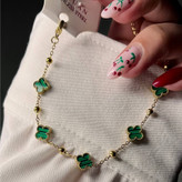 دستبند استیل زنانه طرح گل ونکلیف Vancleef سبز و قرمز رنگ ثابت کد tk