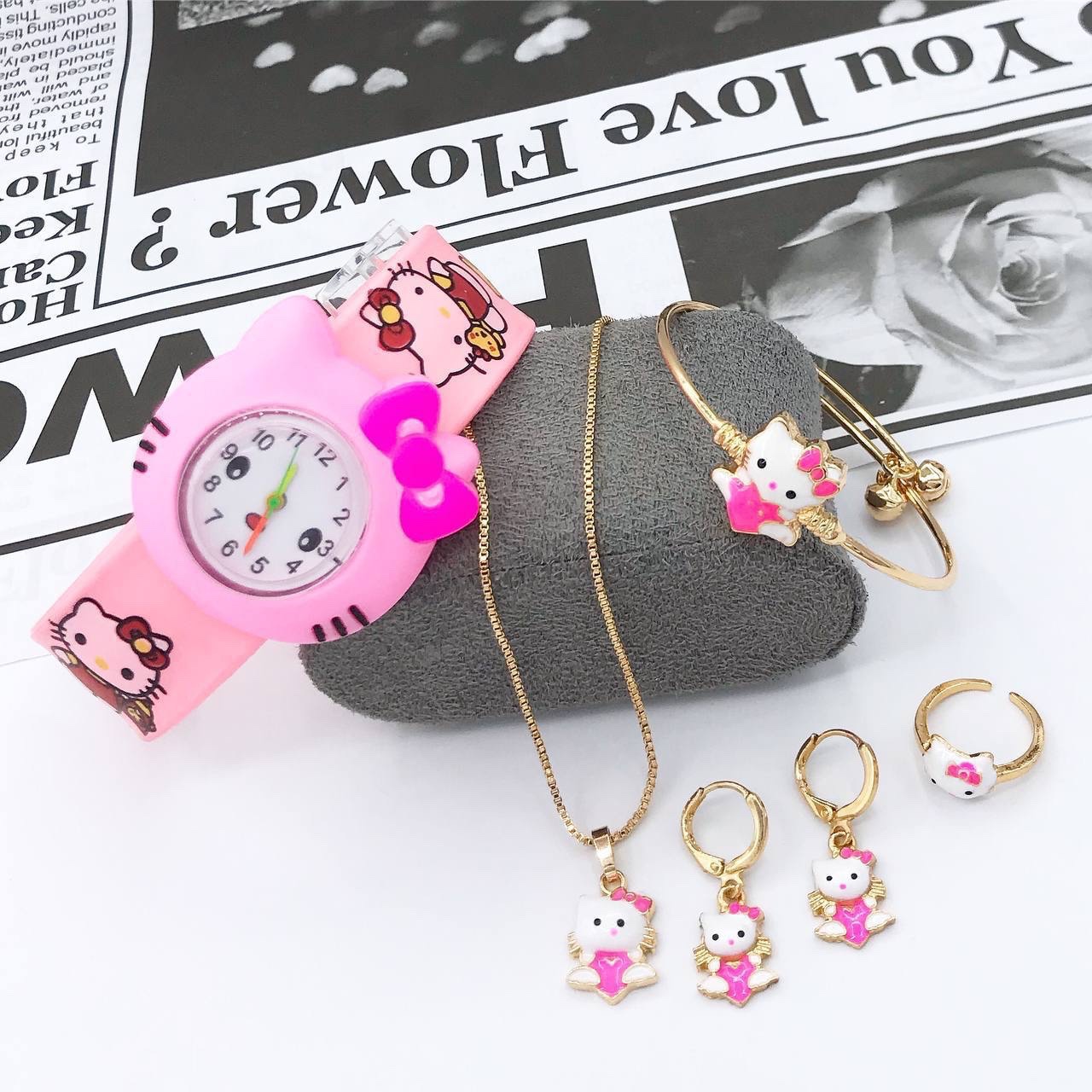 سرویس نیمست و ساعت بچگانه پروانه سیب کیتی السا مینیون ارسال رایگان