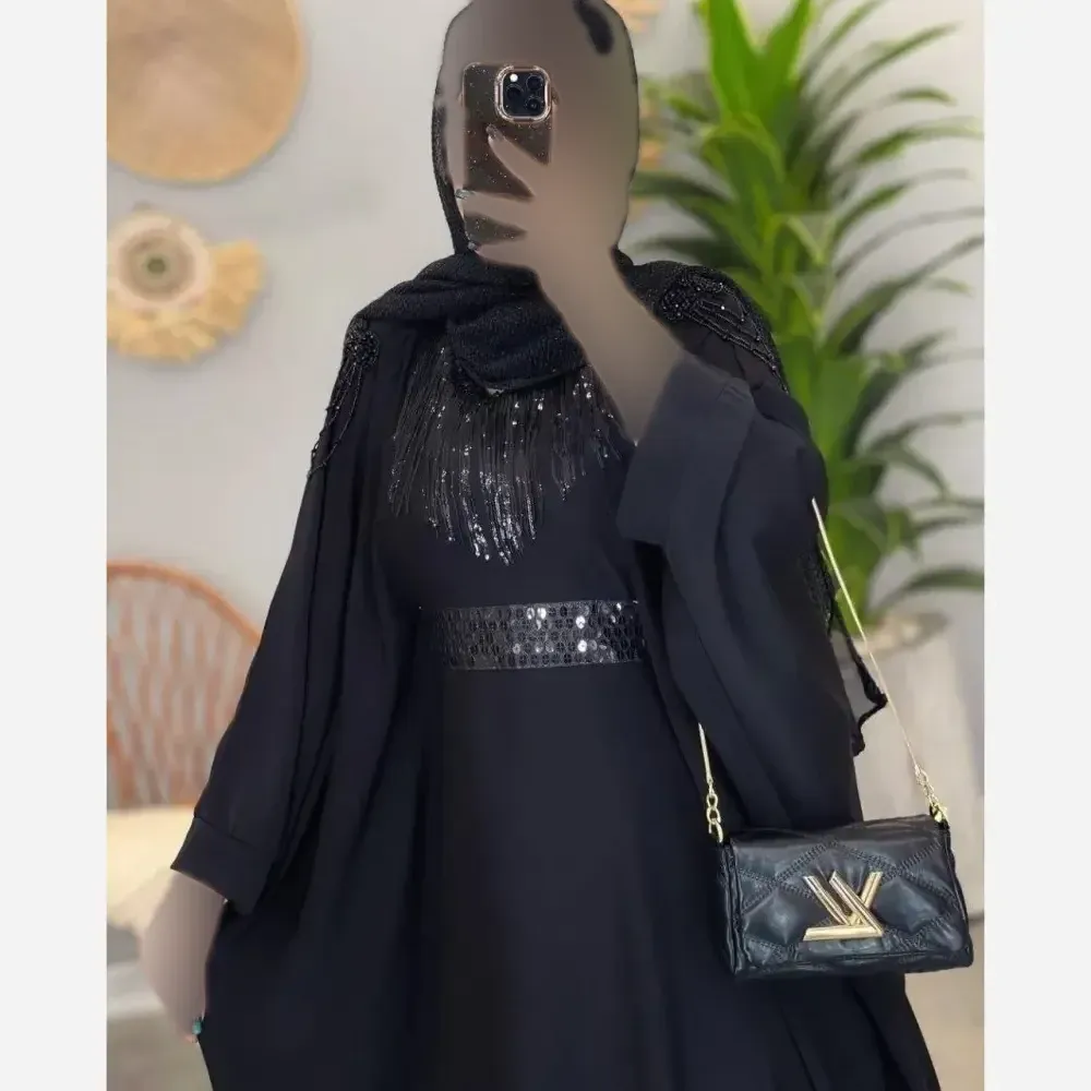 عبایی زنانه مدل مه لقا جنس الیزه مشکی فری سایز 38 تا 52