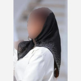 روسری نخی خارجی قواره کوچک حاشیه نگین دار مشکی