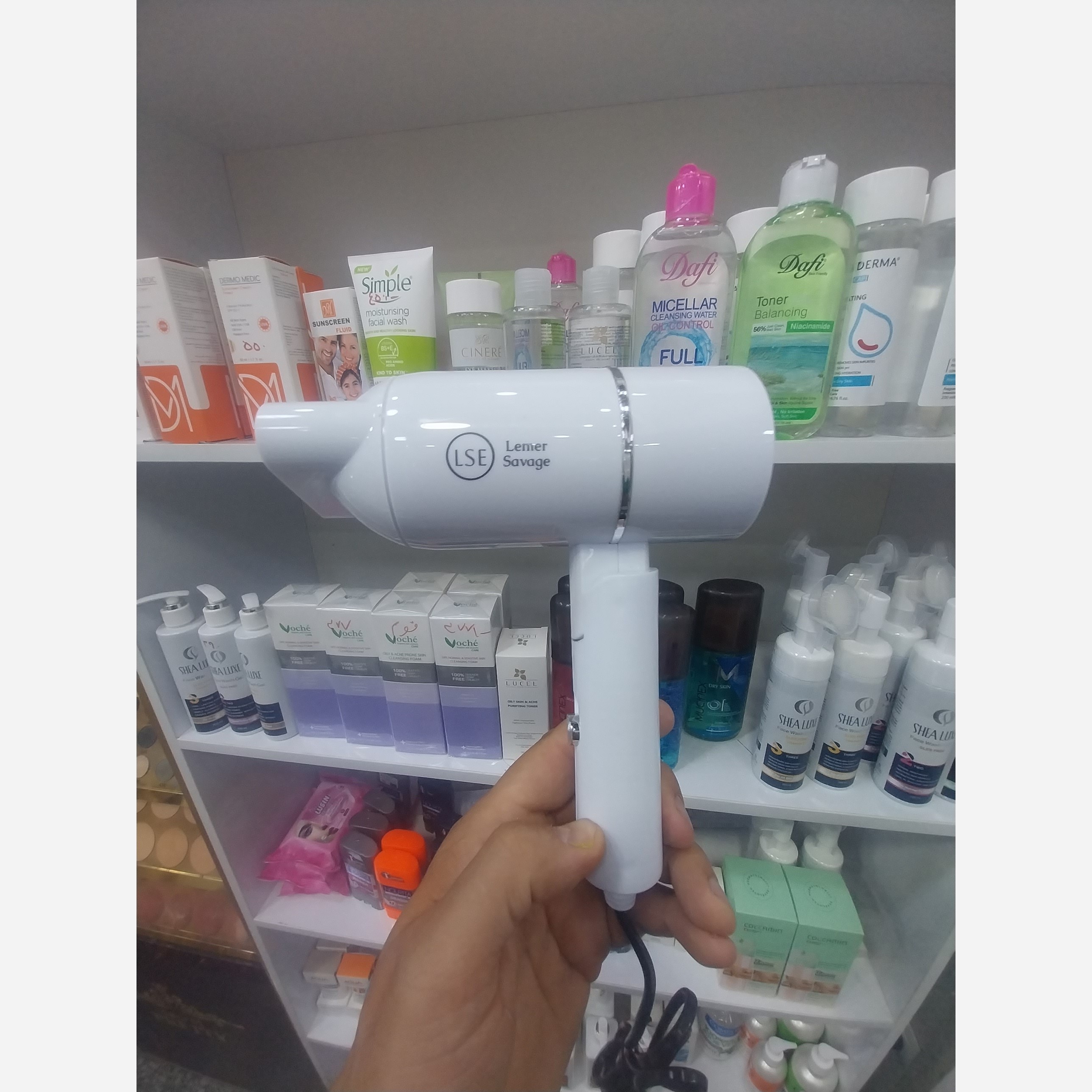 سشوار مسافرتی 1600 وات دسته تاشو کیفیت بالا قیمت مناسب