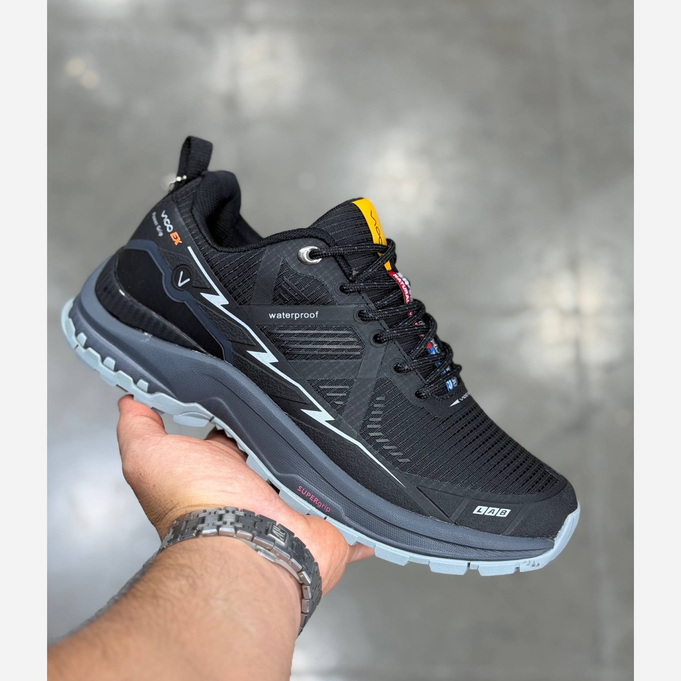 کفش چهار فصله ضد آب مردانه ویکو