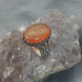 انگشتر طلاروس عقیق یمنی اصل وان یکاد