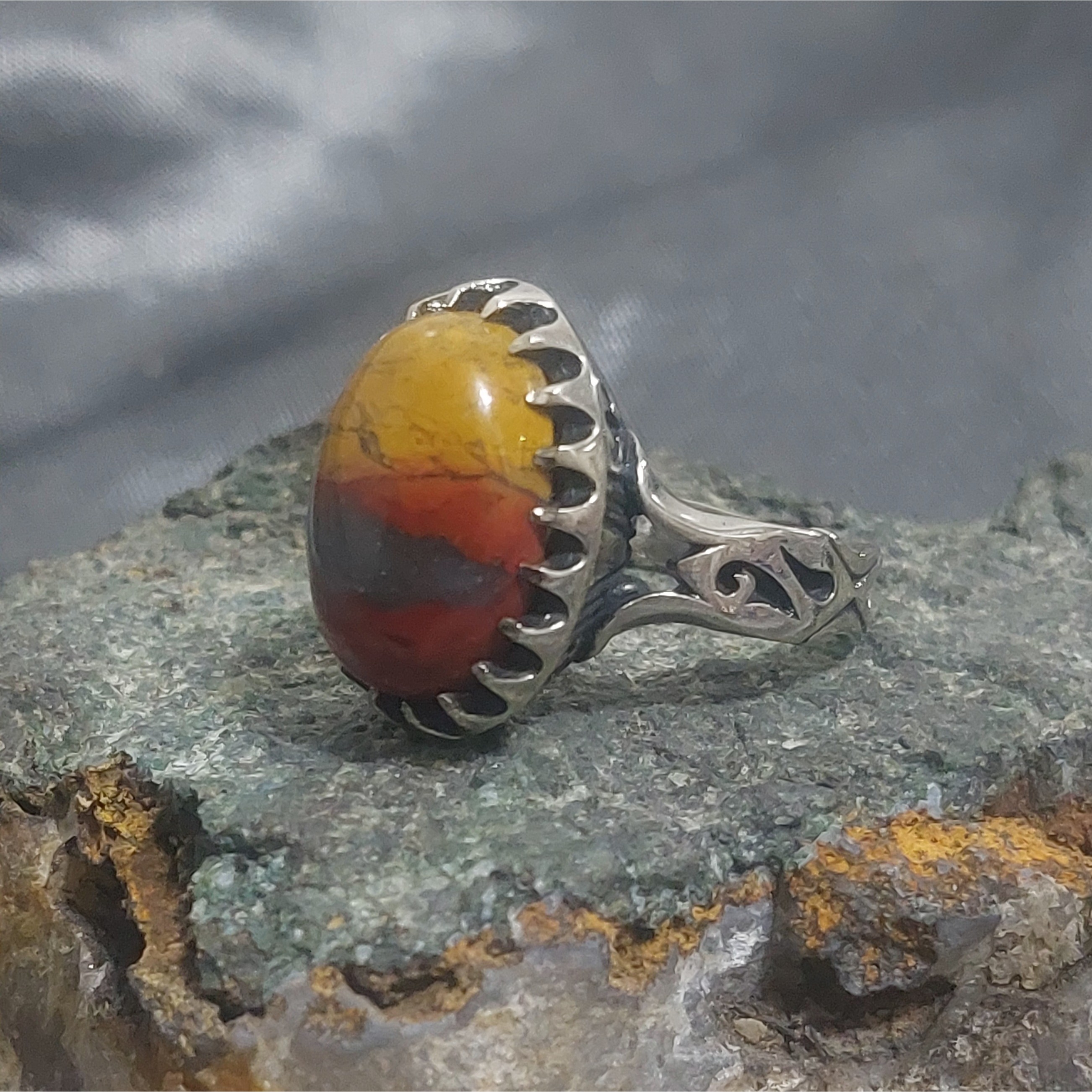 انگشتر طلاروس جاسپر رنگی اصل