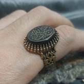 انگشتر طلاروس عقیق جزع خراسانی اصل حکاکی حسبی الله