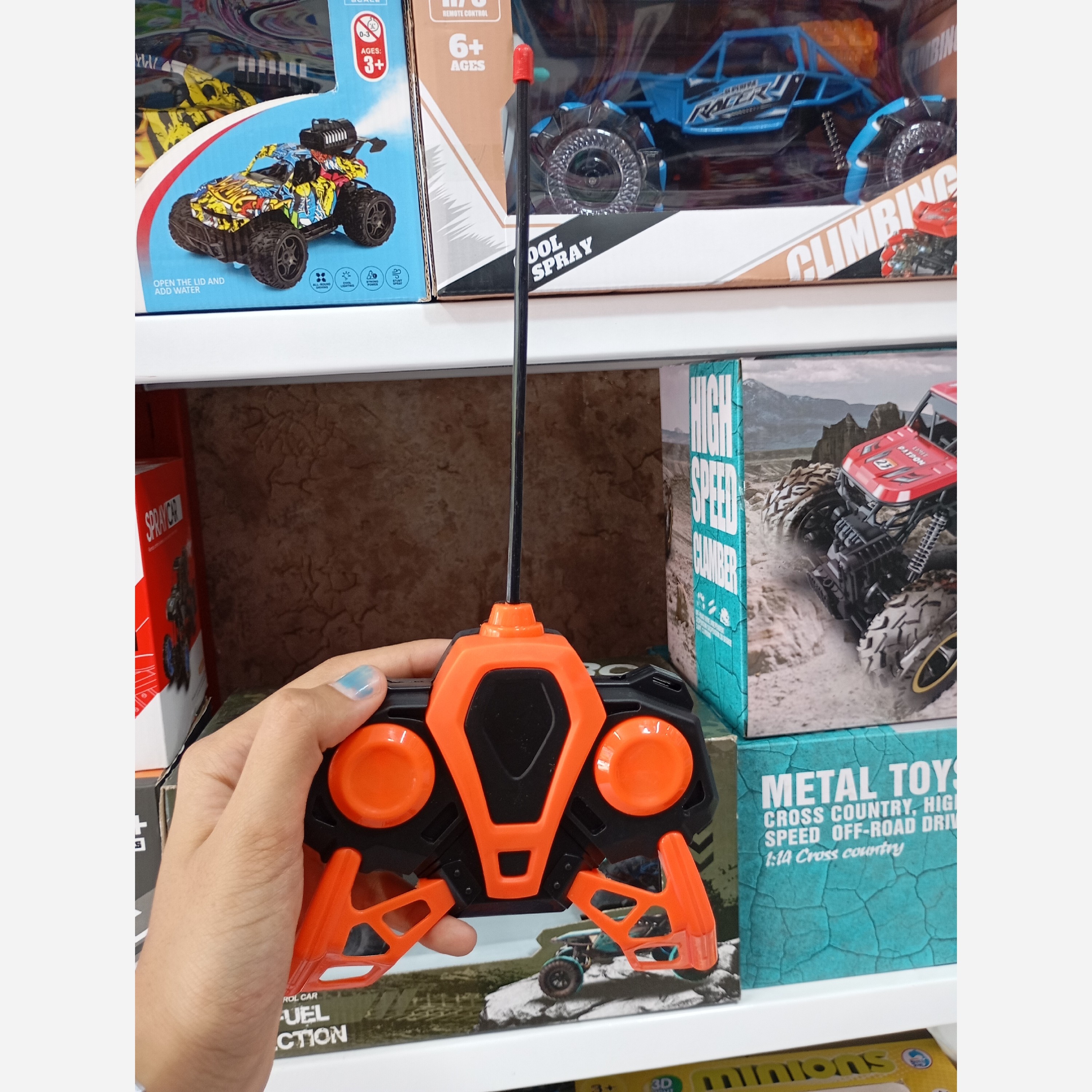 ماشین کنترلی آفرود چهار کانال شارژی بزرگ کادو تولد پسرانه اسباب بازی جذاب و خفن