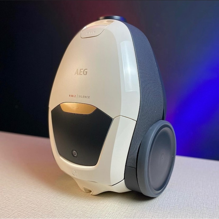 جاروبرقی 2200 وات آاگ آلمان مدل VX82-1-ALR اقساطی با ارسال رایگان