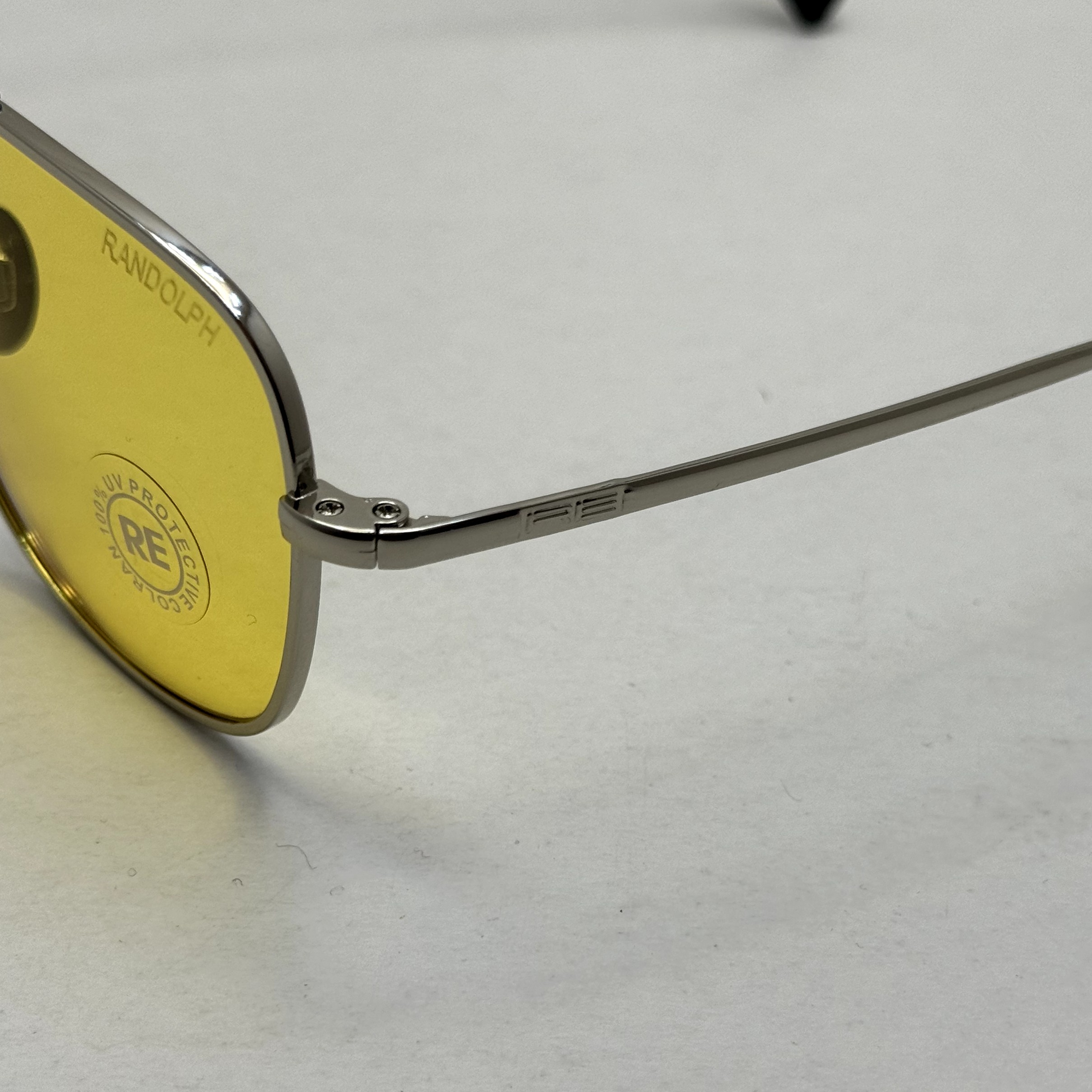 عینک آفتابی و شب خلبانی رندولف شیشه سنگ زرد فریم نقره ای فول پک اصلی RANDOLPH AVIATOR RE 58 24K WHITE GOLD (ارسال