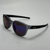 عینک آفتابی اوکلی سبک OAKLEY طوسی عدسی آبی آیینه ای کد 2435 (ارسال رایگان)