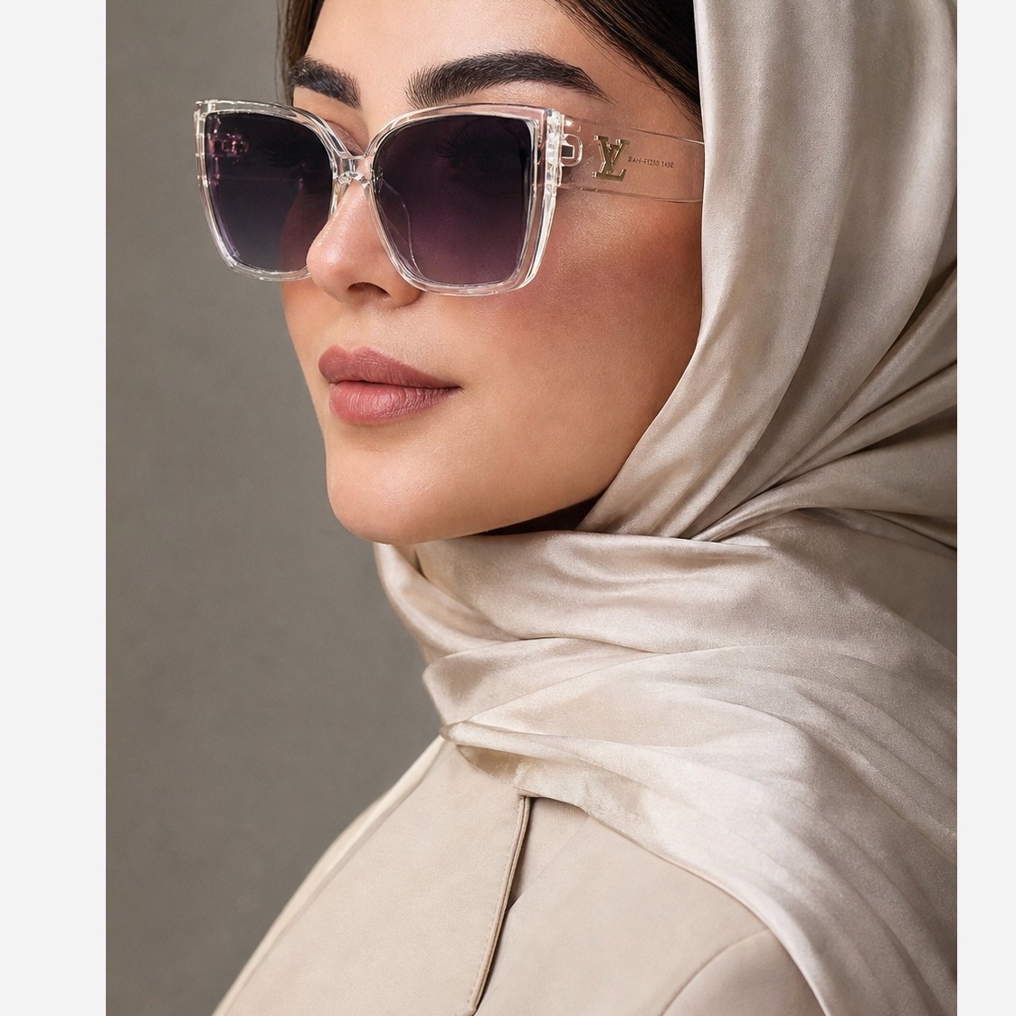 عینک شیشه ای مستطیلی